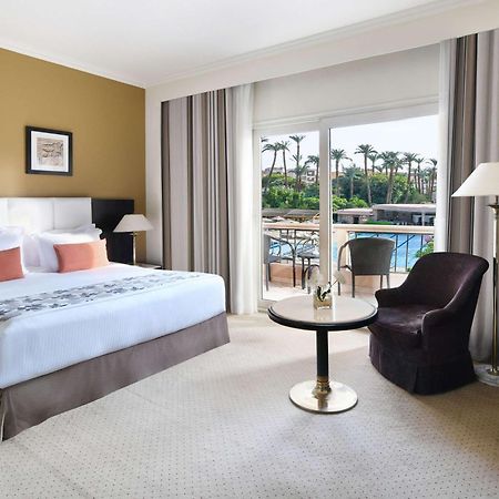 Pavillon Winter Luxor Hotel Bagian luar foto