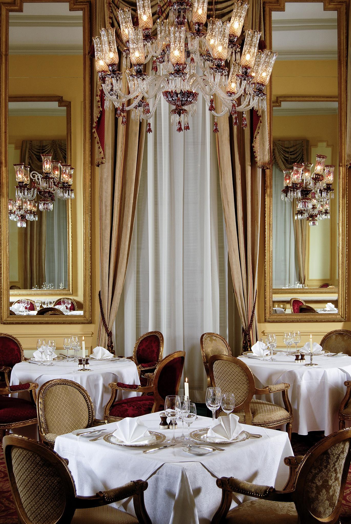 Pavillon Winter Luxor Hotel Bagian luar foto The restaurant